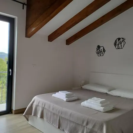 Casa Marta 11 Holiday home Garlenda